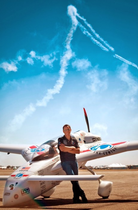 Chip Yates relaxes with Long-ESA at Mojave Air Show
